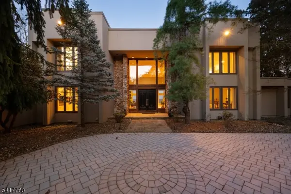 142 Deer Run, Green Brook Twp., NJ 07069