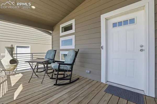 279 W Acorn DR, Pueblo, CO 81007