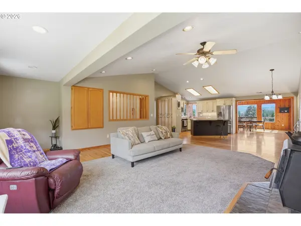 13708 NE 401ST WAY, Amboy, WA 98601