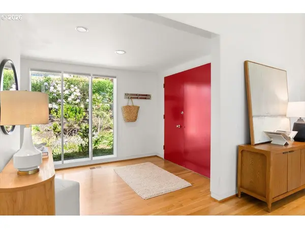 4404 SW WARRENS WAY, Portland, OR 97221