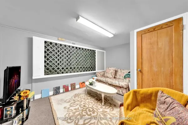 996 Bayview AVE #Lower, Toronto C11, ON M4G 2Z6