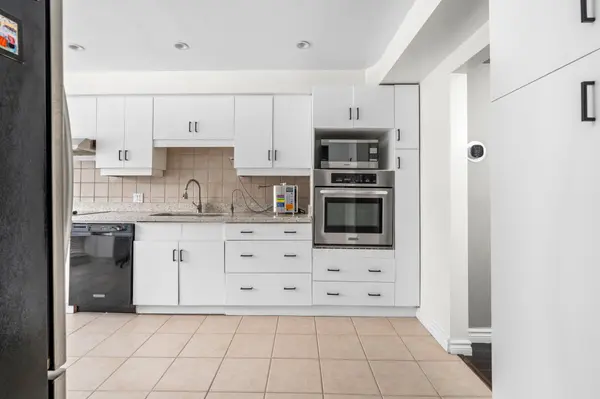 55 English Ivyway WAY, Toronto C15, ON M2H 3M3