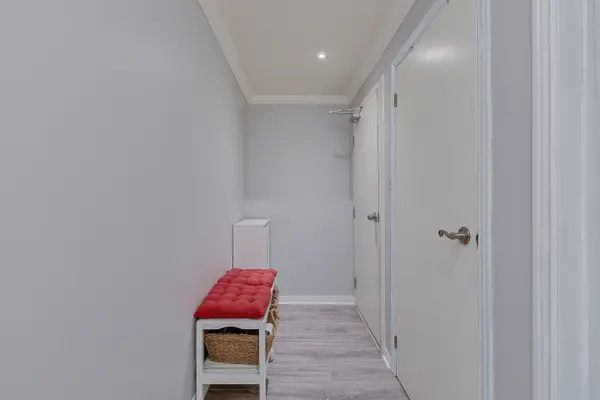 64 Mcconkey PL, Barrie, ON L4N 6H3