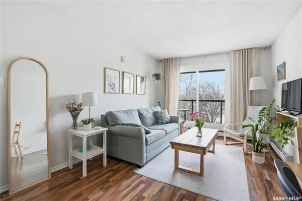 1013 Lansdowne AVENUE #403, Saskatoon, SK S7H 2C2