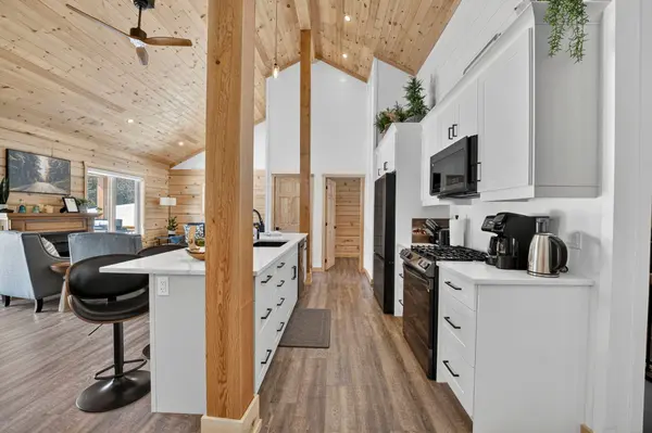 1765 Machar Strong Boundary RD, Strong, ON P0A 1Z0