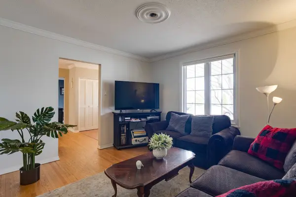 1750 Dorset DR, Alta Vista And Area, ON K1H 5T8