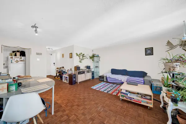 475 Laurier AVE W #1002, Ottawa Centre, ON K1R 7X1