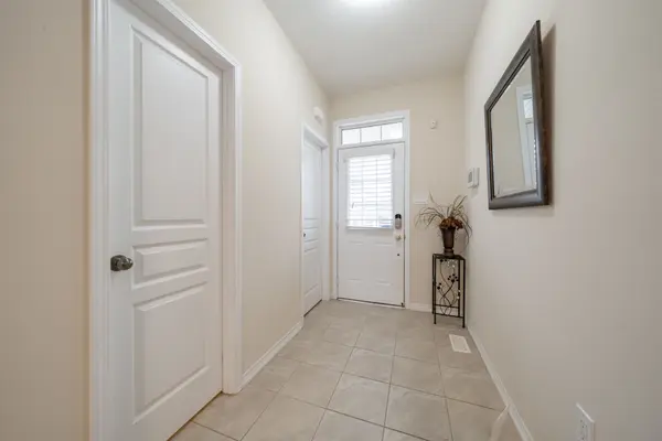 148 Whitwell WAY, Hamilton, ON L0R 1C0