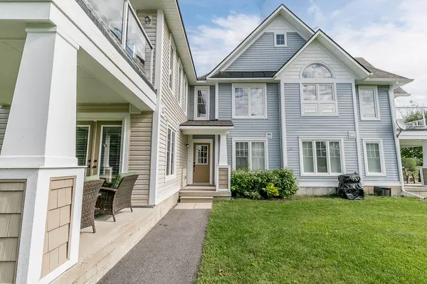 11 Mulligan LN #22, Georgian Bay, ON L0K 1S0