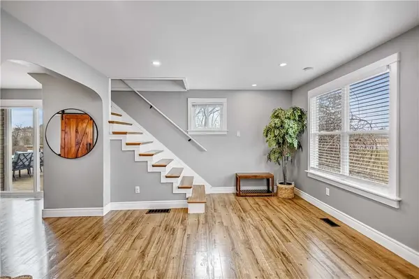 42770 3 HWY, Wainfleet, ON L0S 1V0