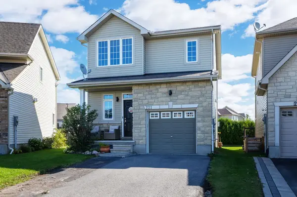 221 MERCURY ST, Clarence-rockland, ON K4K 0E8