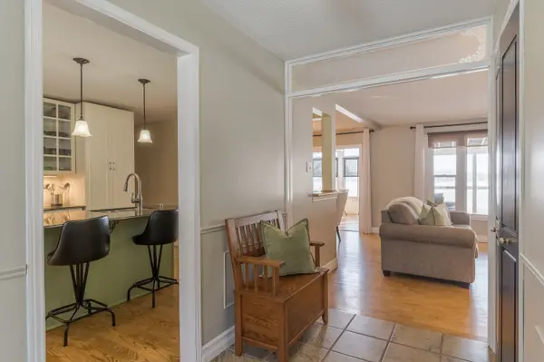 1 Lakeshore BLVD, Selwyn, ON K0L 1T0