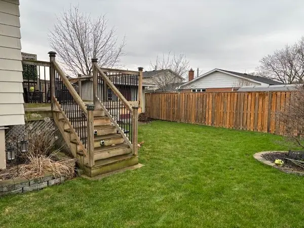 197 Hanover PL, Hamilton, ON L8K 6B4