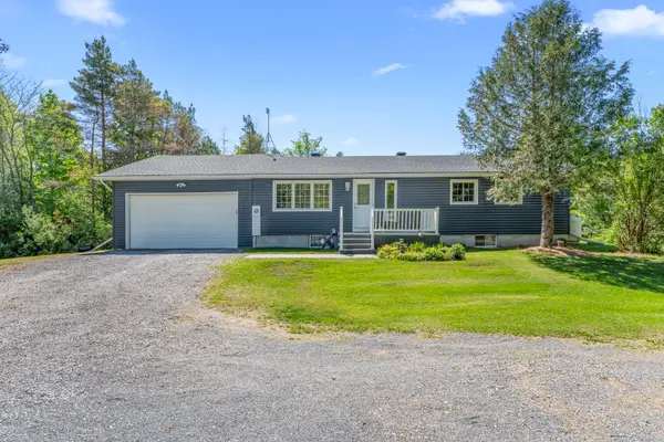 3984 Old Almonte RD, Carp - Huntley Ward, ON K0A 1A0
