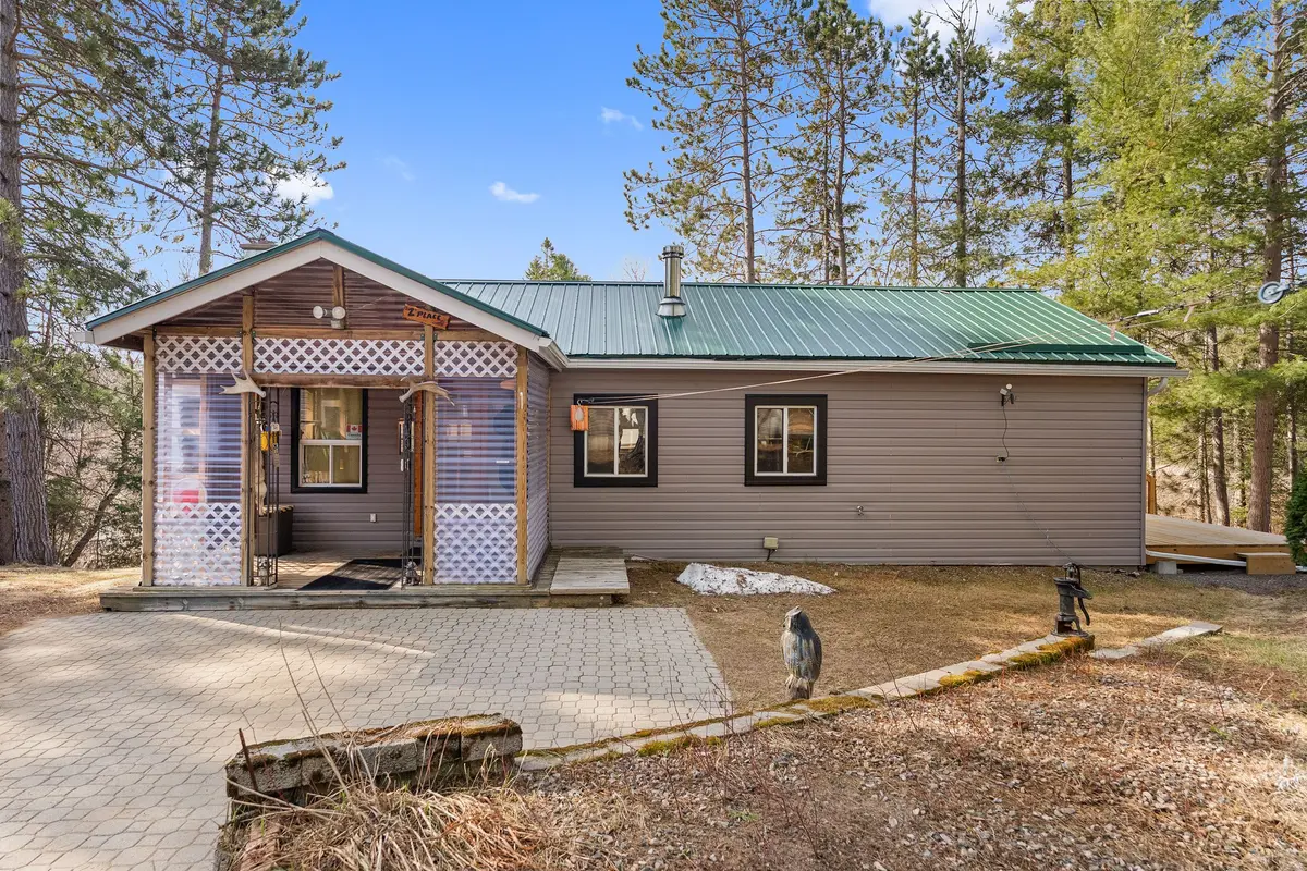 2401 127 HWY, Hastings Highlands, ON K0L 2K0