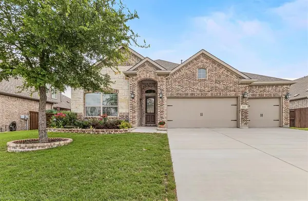 512 Port Isabel Lane, Mckinney, TX 75071