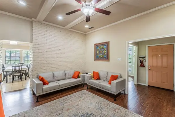 1500 Sunnyslope Drive, Carrollton, TX 75007