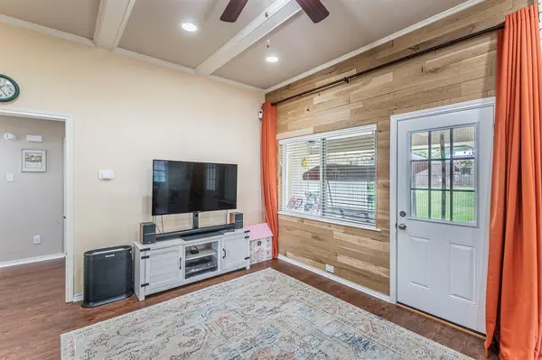 1500 Sunnyslope Drive, Carrollton, TX 75007