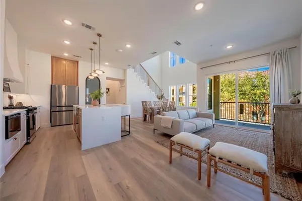 2022 Portofino Drive, Rockwall, TX 75032