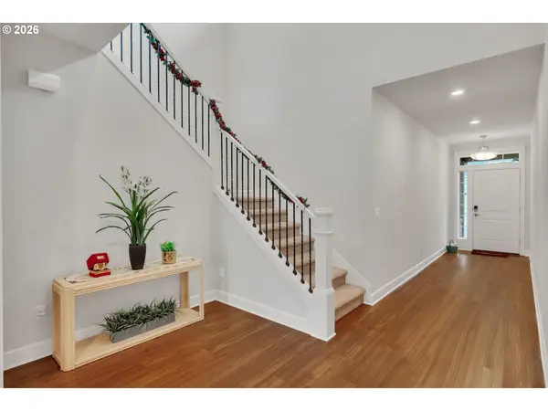 5064 SE 82ND AVE, Hillsboro, OR 97123