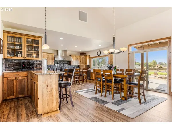 6150 NW KINGWOOD AVE, Redmond, OR 97756