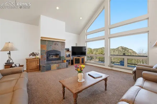 6070 Big Horn RD, Manitou Springs, CO 80829