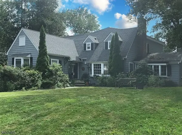 16 Walnut Ct,  South Orange Village Twp.,  NJ 07079