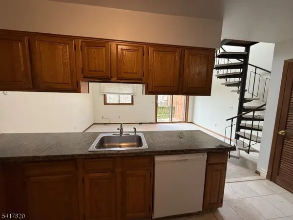 10 Augusta Dr #4, Vernon Twp., NJ 07462