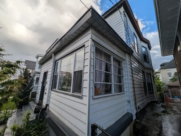 124 2nd Ave #1, Newark City, NJ 07104