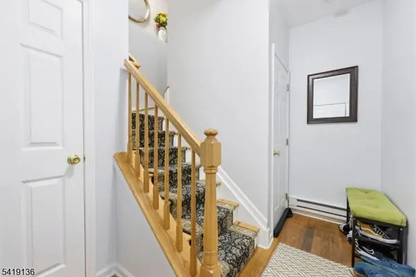 212 Swanstrom Pl, Union Twp., NJ 07083