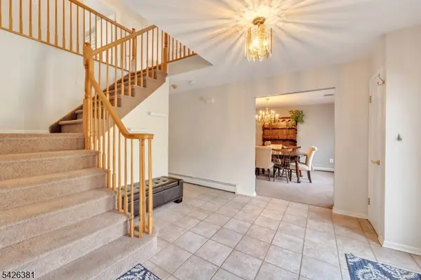 27 Sherbrook Dr, Rockaway Twp., NJ 07866