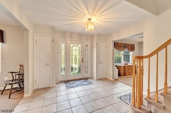 27 Sherbrook Dr, Rockaway Twp., NJ 07866