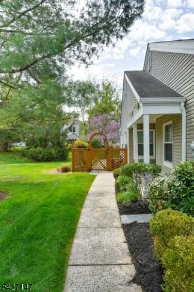 208 Reed Ln, Bedminster Twp., NJ 07921