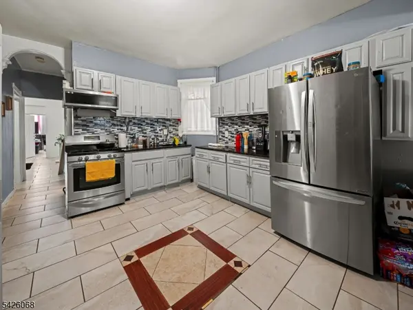 86 Pennington St, Paterson City, NJ 07501