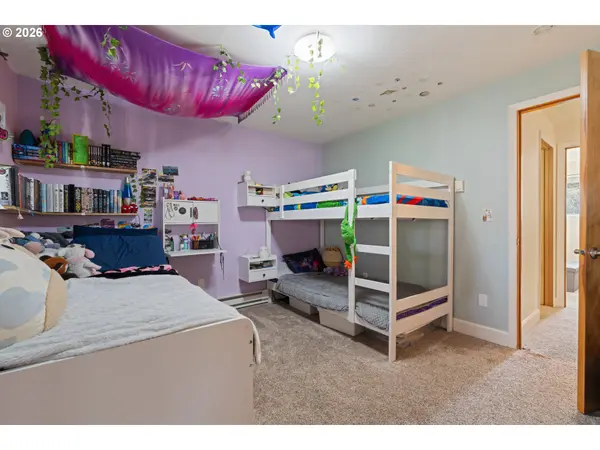 1706 AVALON WAY #28, Hood River, OR 97031