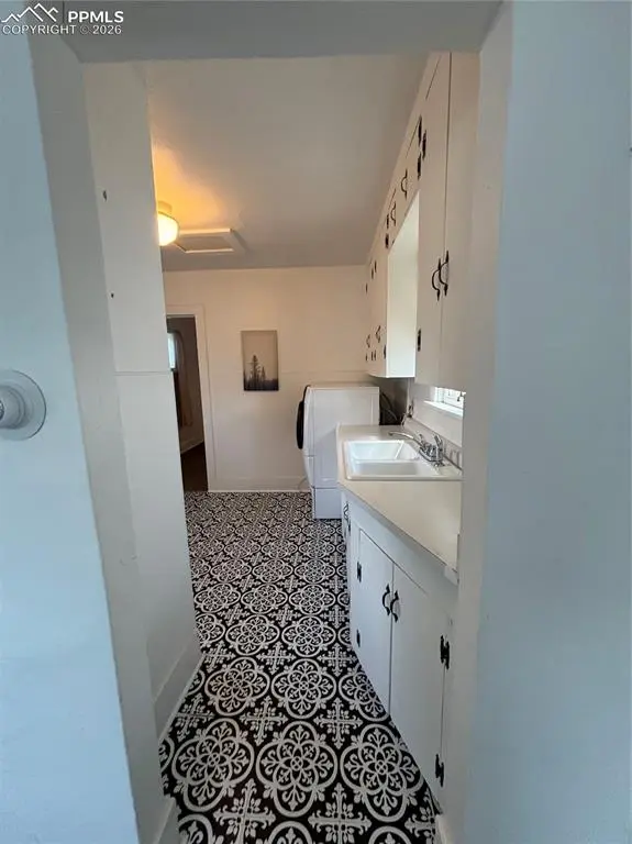 742 Belmont AVE, Pueblo, CO 81004