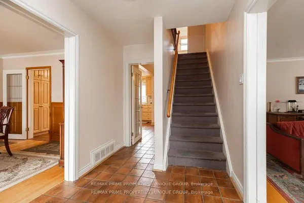 173 Ridley BLVD, Toronto C04, ON M5M 3M4