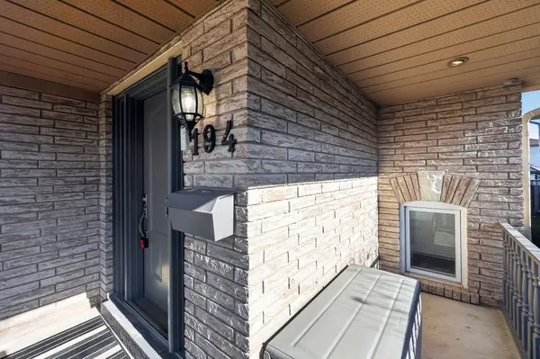 194 Wessenger DR, Barrie, ON L4N 8N9