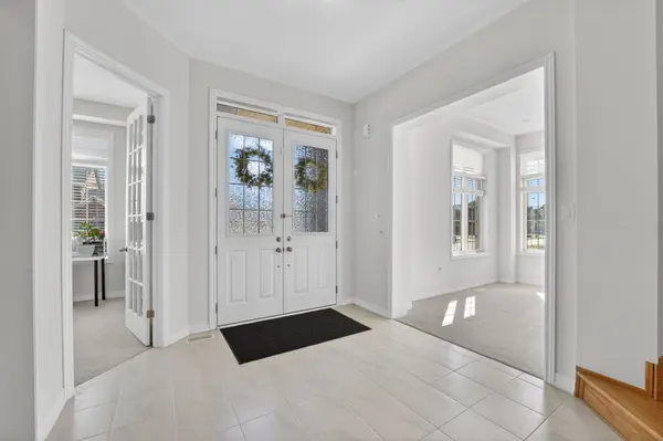 12 Thompson WAY, Springwater, ON L9X 2A5