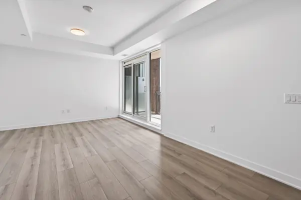 1185 Dupont ST N #502, Toronto W02, ON M6H 0G5