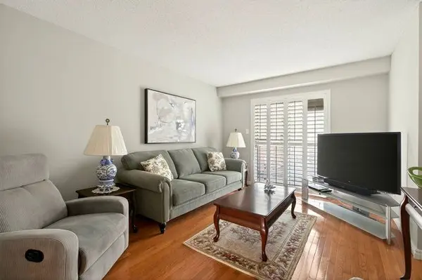 2531 Northampton BLVD #9, Burlington, ON L7M 4H5