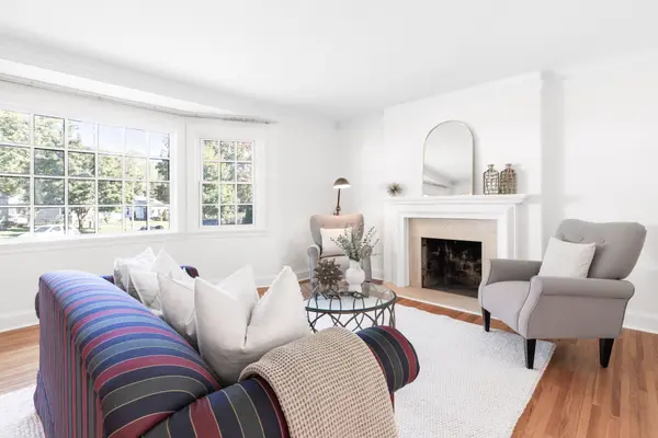 13 Sylvan CRES, Kawartha Lakes, ON K9V 2W4