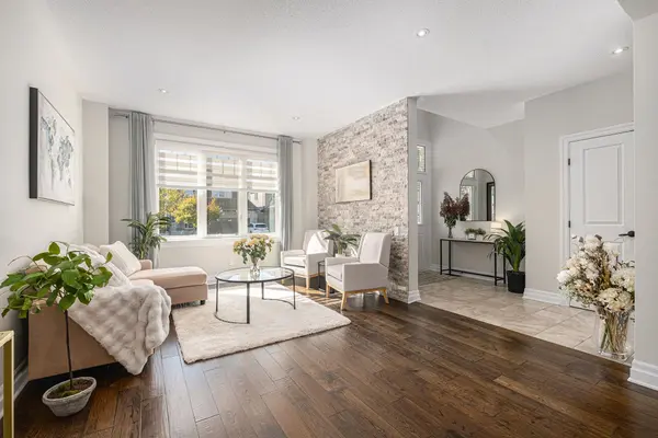 386 Andalusian CRES, Kanata, ON K2V 0C3