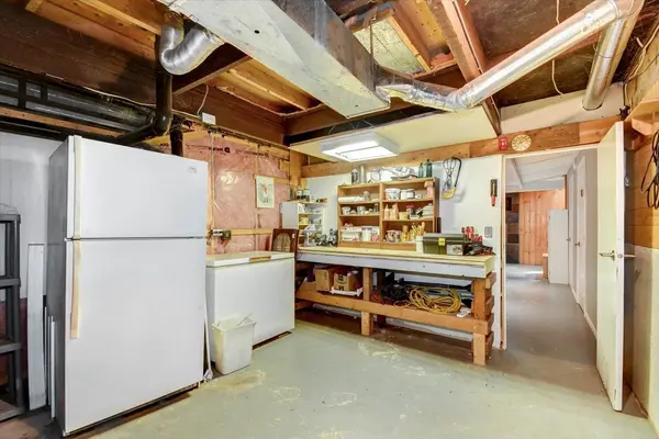 31105 28 HWY E, Bancroft, ON K0L 1C0