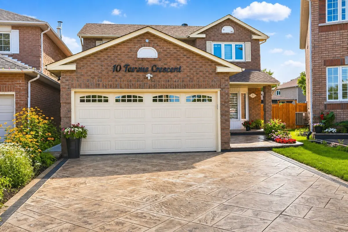 10 Tarsus CRES, Toronto E10, ON M1C 3W7