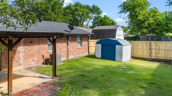 1211 Rancho Drive, Mesquite, TX 75149