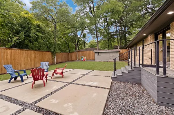 8029 Claremont Drive, Dallas, TX 75228