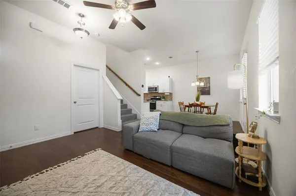 2413 Ash Lane, Sachse, TX 75048