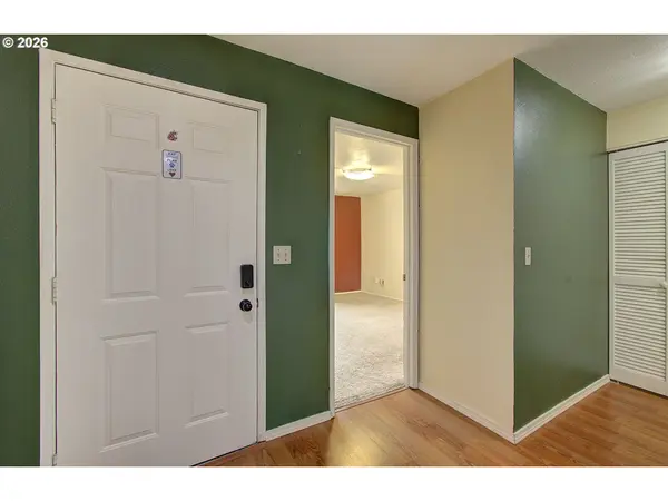 804 NW 132ND ST #B, Vancouver, WA 98685