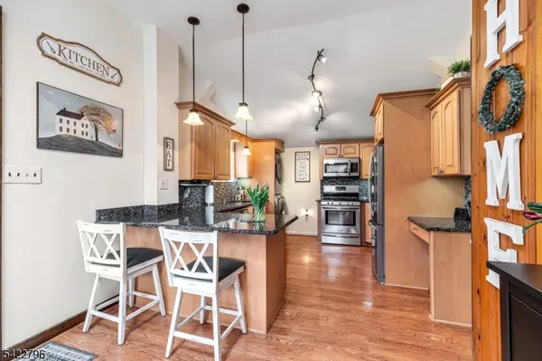 24 Broadway, West Milford Twp., NJ 07480